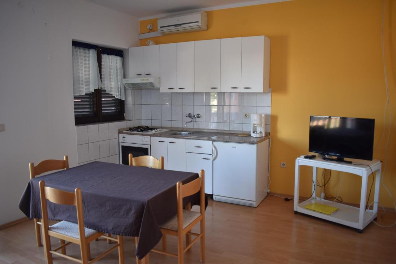 Apartmani Rade Vodice Zewnętrze zdjęcie