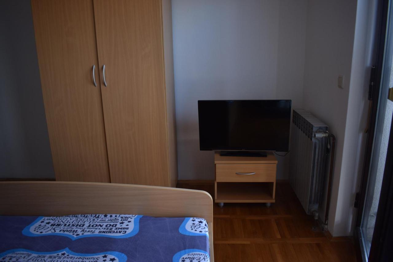 Apartmani Rade Vodice Zewnętrze zdjęcie